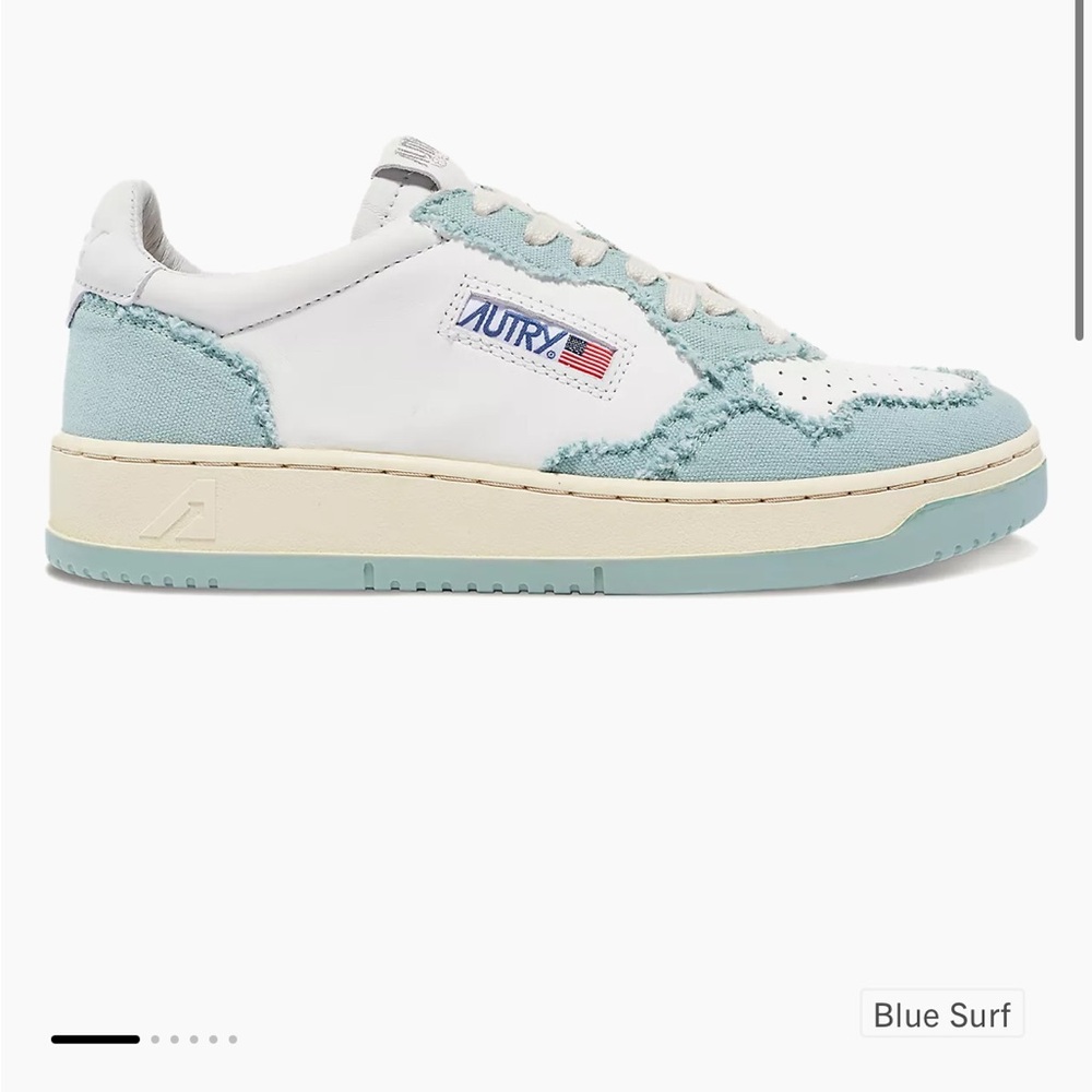 Autry Sneakers - White and Blue